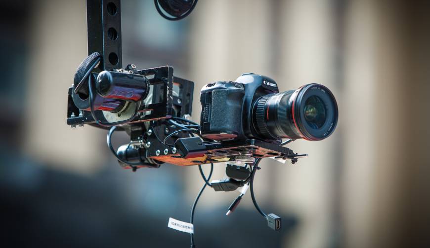 科技赋能生活：西安产品视频拍摄开启智能新时代